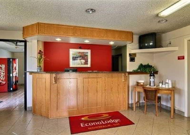 Econo Lodge Norwalk Eksteriør bilde