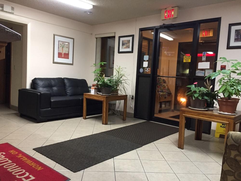 Econo Lodge Norwalk Eksteriør bilde