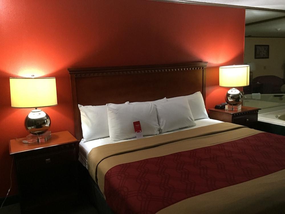 Econo Lodge Norwalk Eksteriør bilde