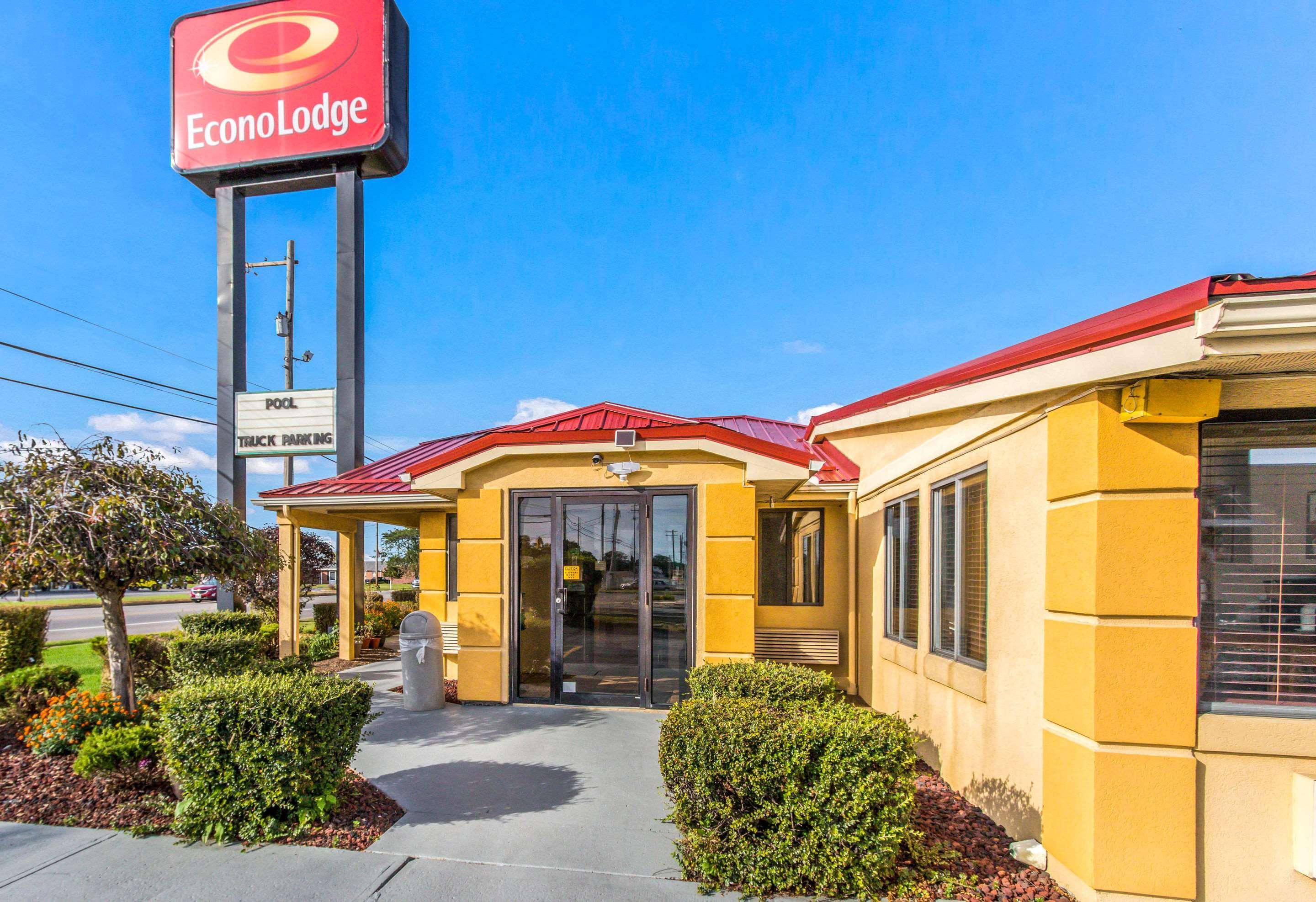 Econo Lodge Norwalk Eksteriør bilde
